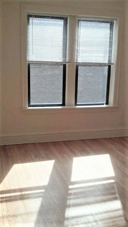 Image of  1553 W North Shore #2
