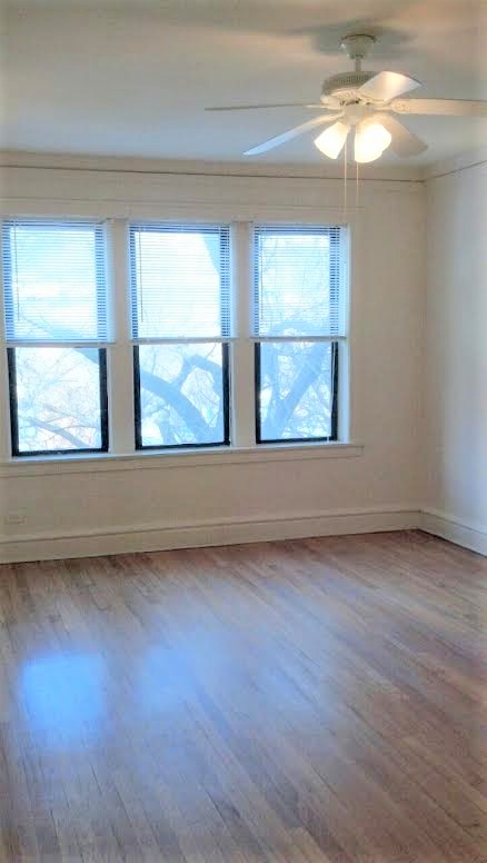 Image of  1553 W North Shore #2