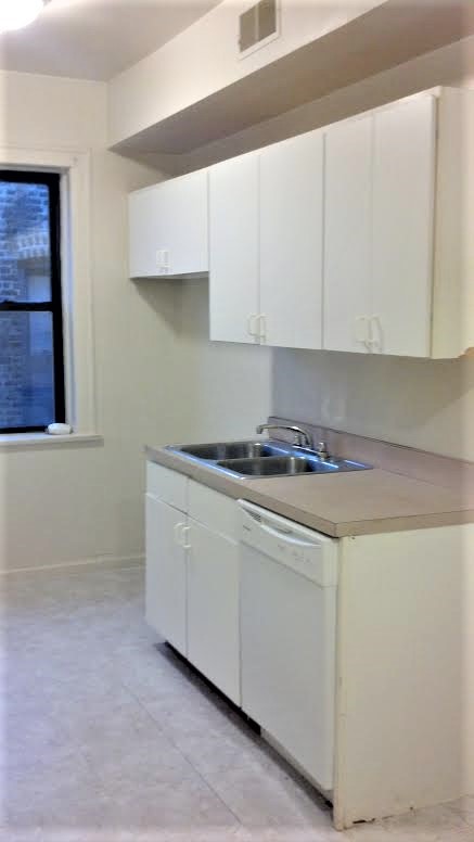 Image of  1553 W North Shore #2