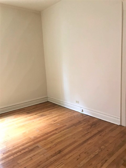 Image of  1201 W Waveland #1