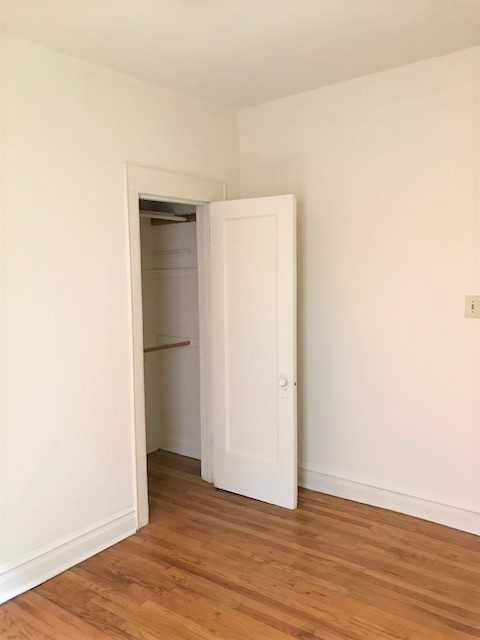 Image of  1201 W Waveland #1