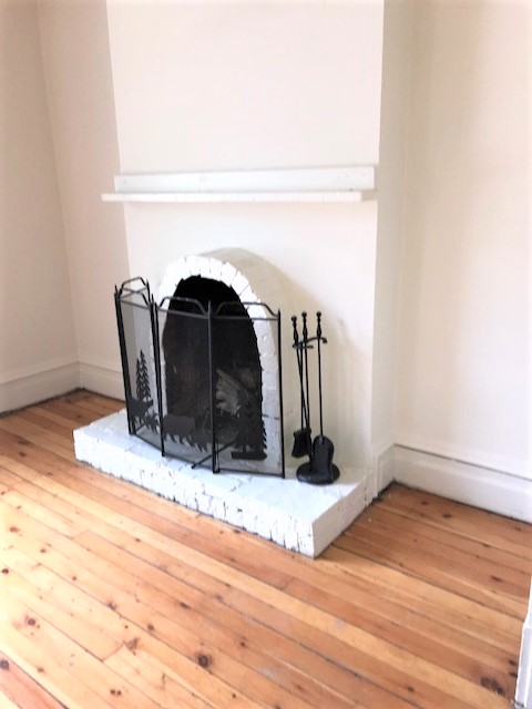 Image of  838 W Cornelia #1