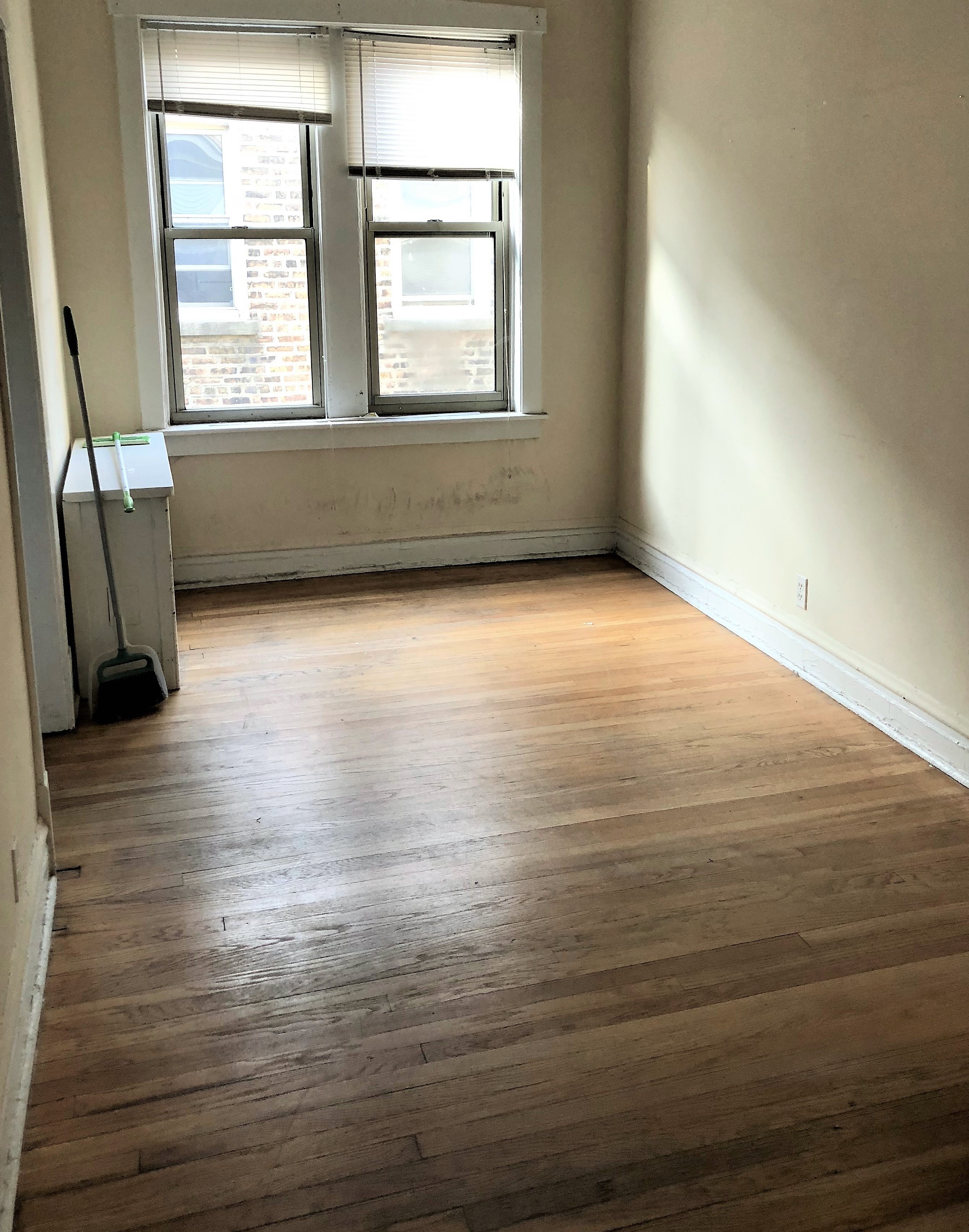Image of  1031 W North Shore #3N