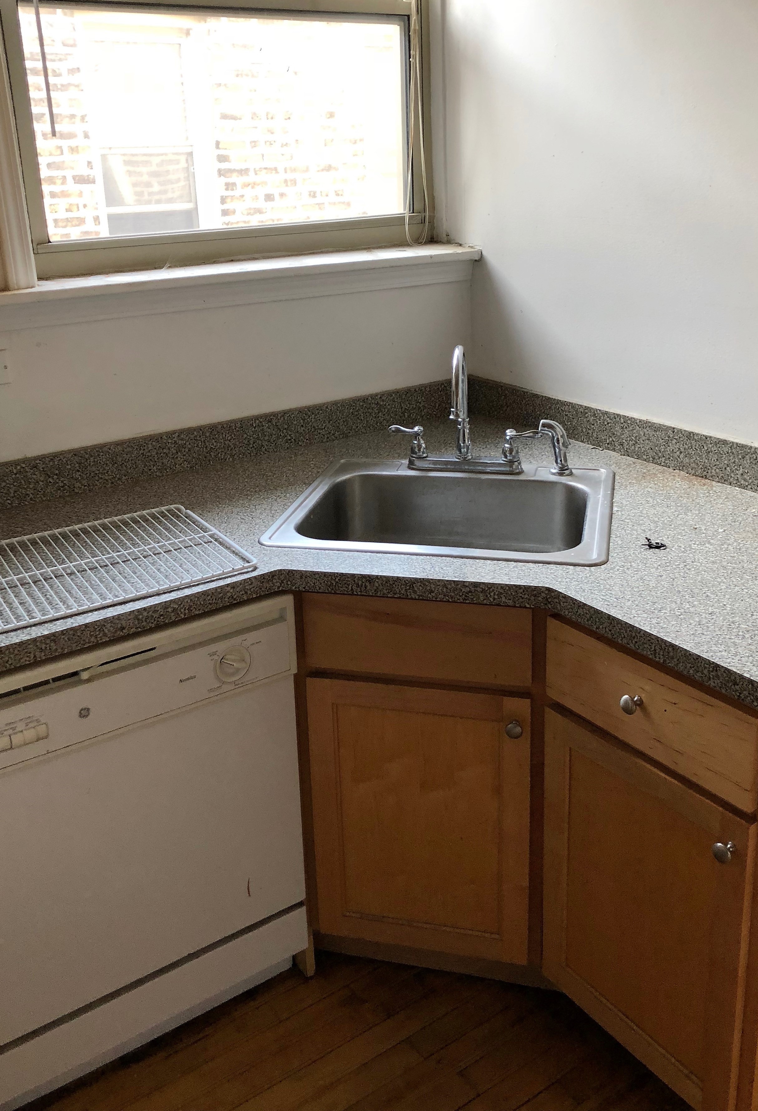 Image of  1031 W North Shore #3N