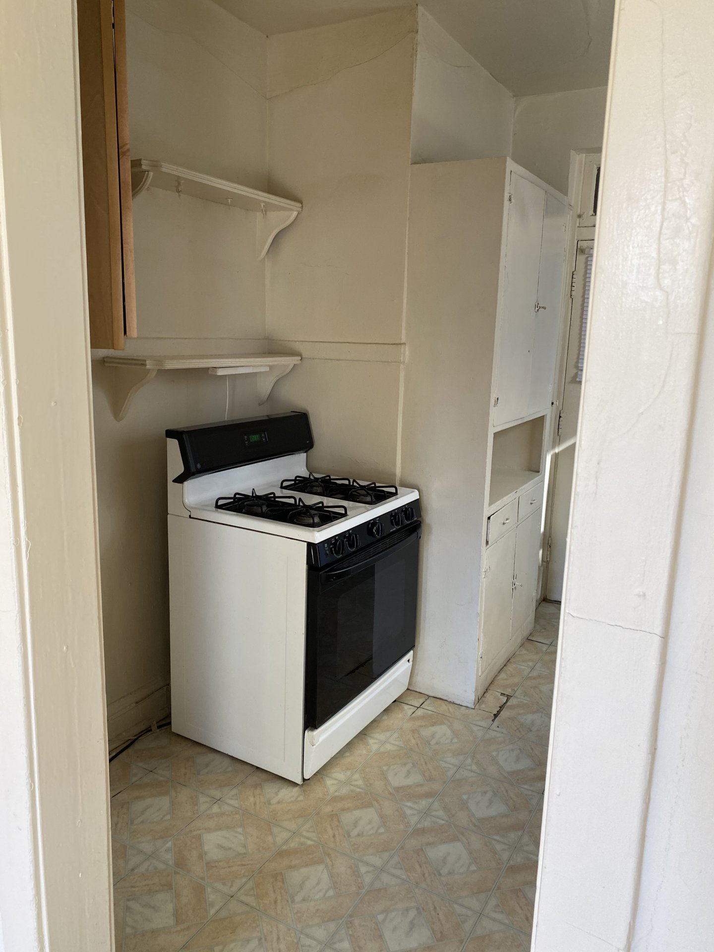 Image of  1043 W North Shore #3S