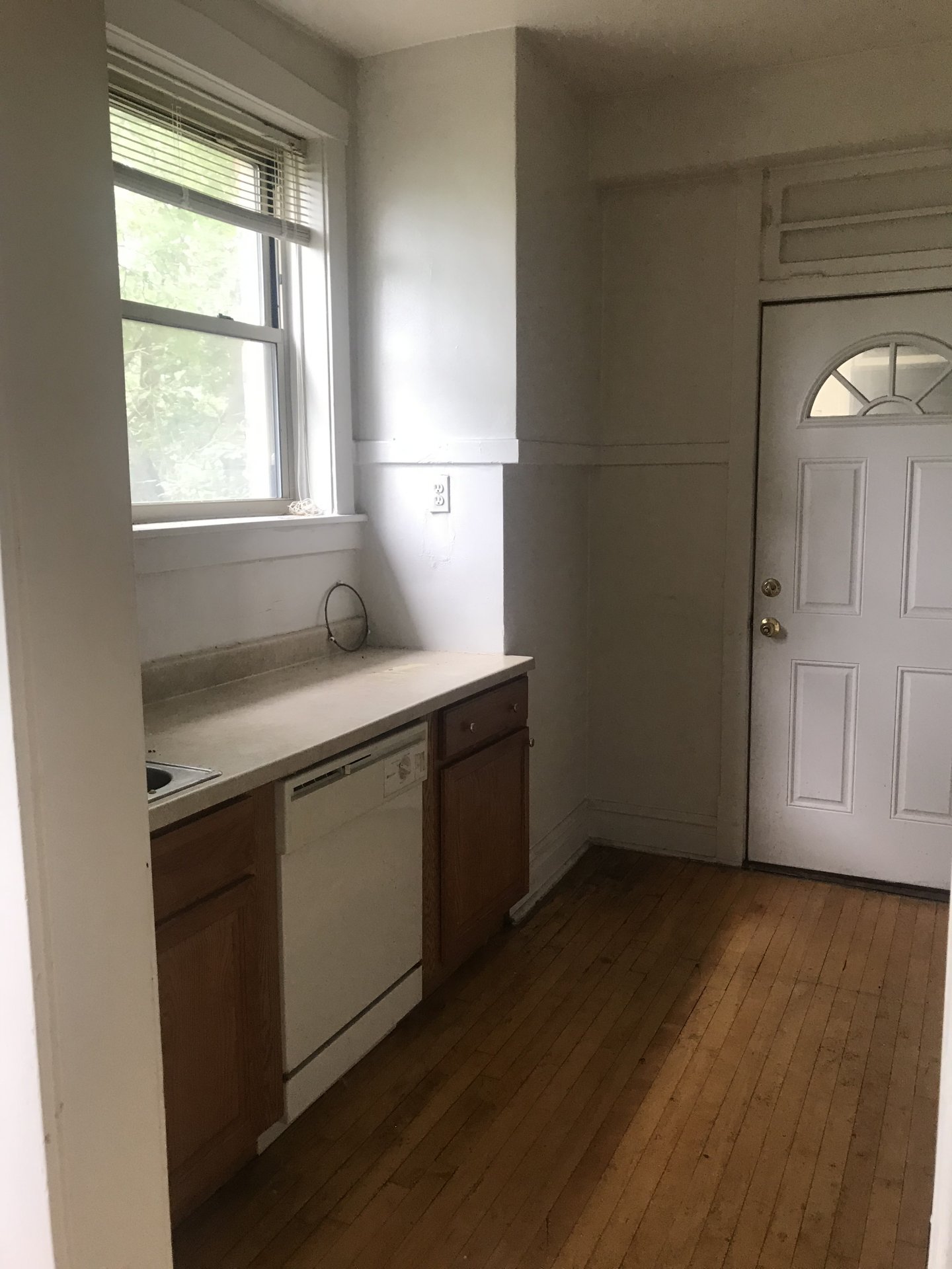 Image of  1045 W North Shore #2E
