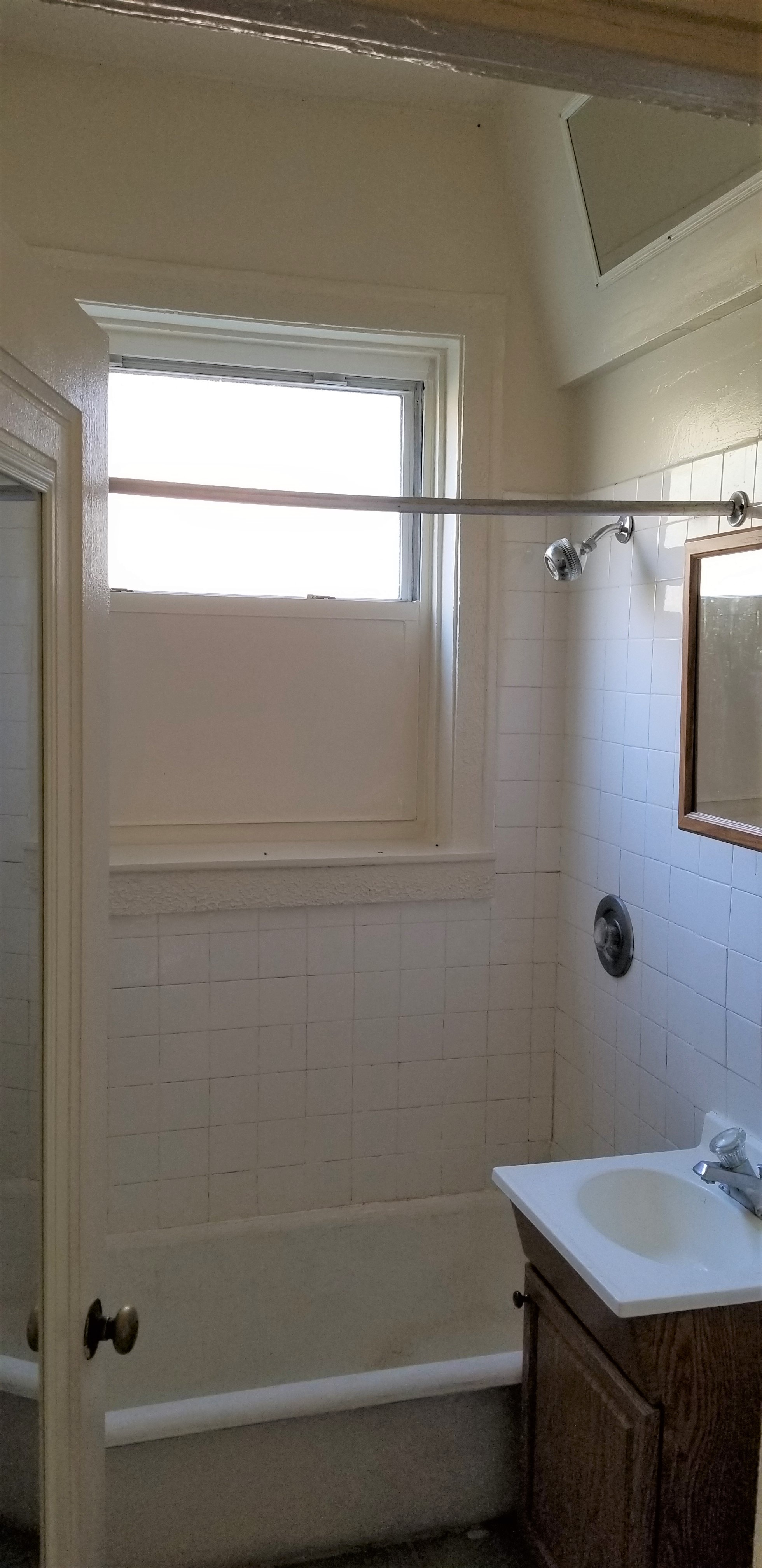 Image of  1100 W Roscoe #2