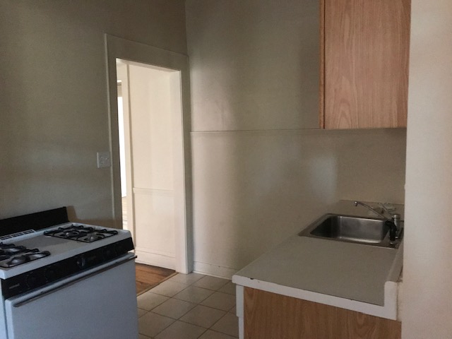 Image of  1203 W Waveland #1
