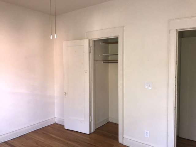 Image of  1203 W Waveland #1