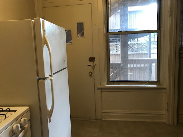 Image of  1207 W Waveland #2