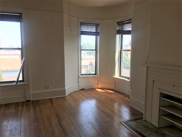 Image of  1401 W Huron #4