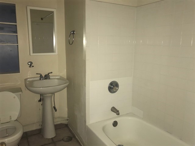 Image of  1401 W Huron #4