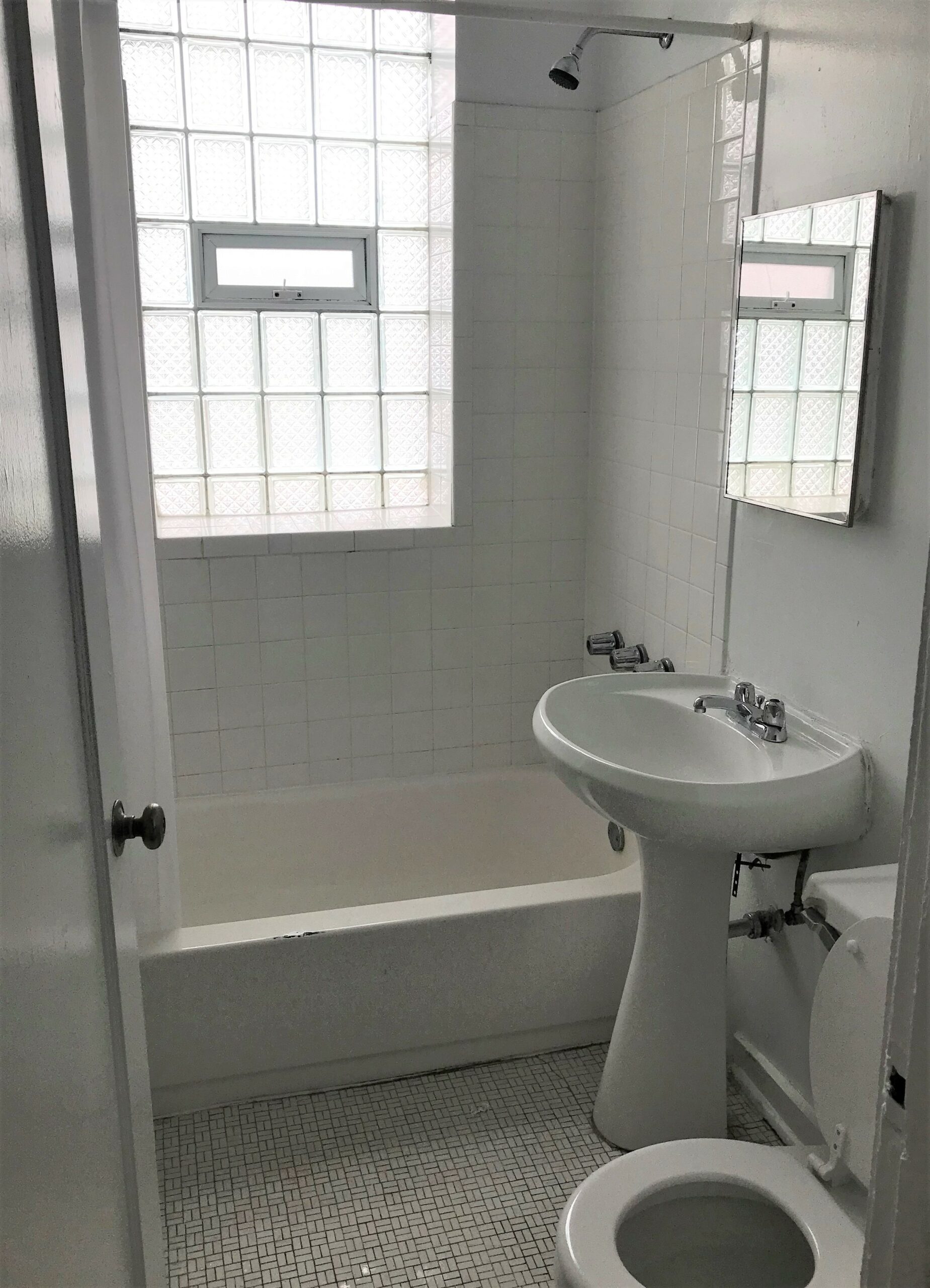 Image of  1426 W Farwell #1N