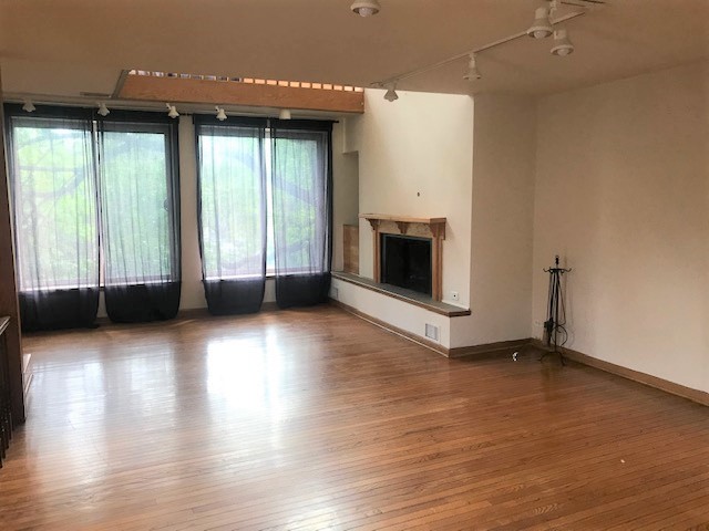Image of  1832 N Fremont #3