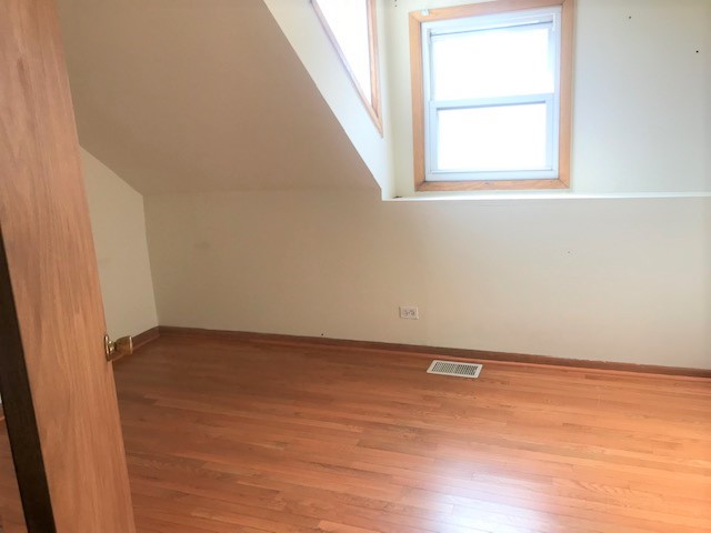 Image of  1832 N Fremont #3