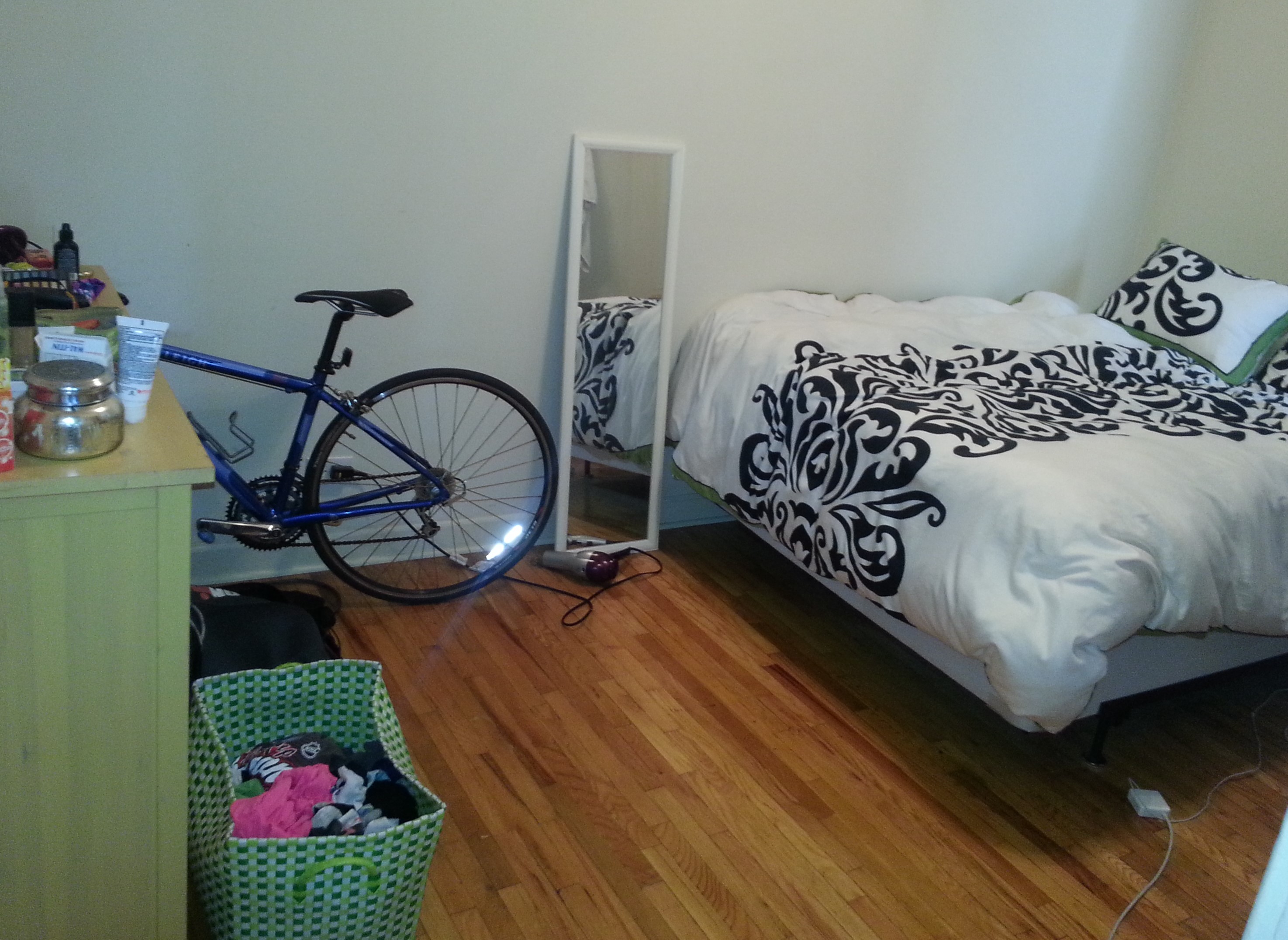 Image of  703 W Willow #2B