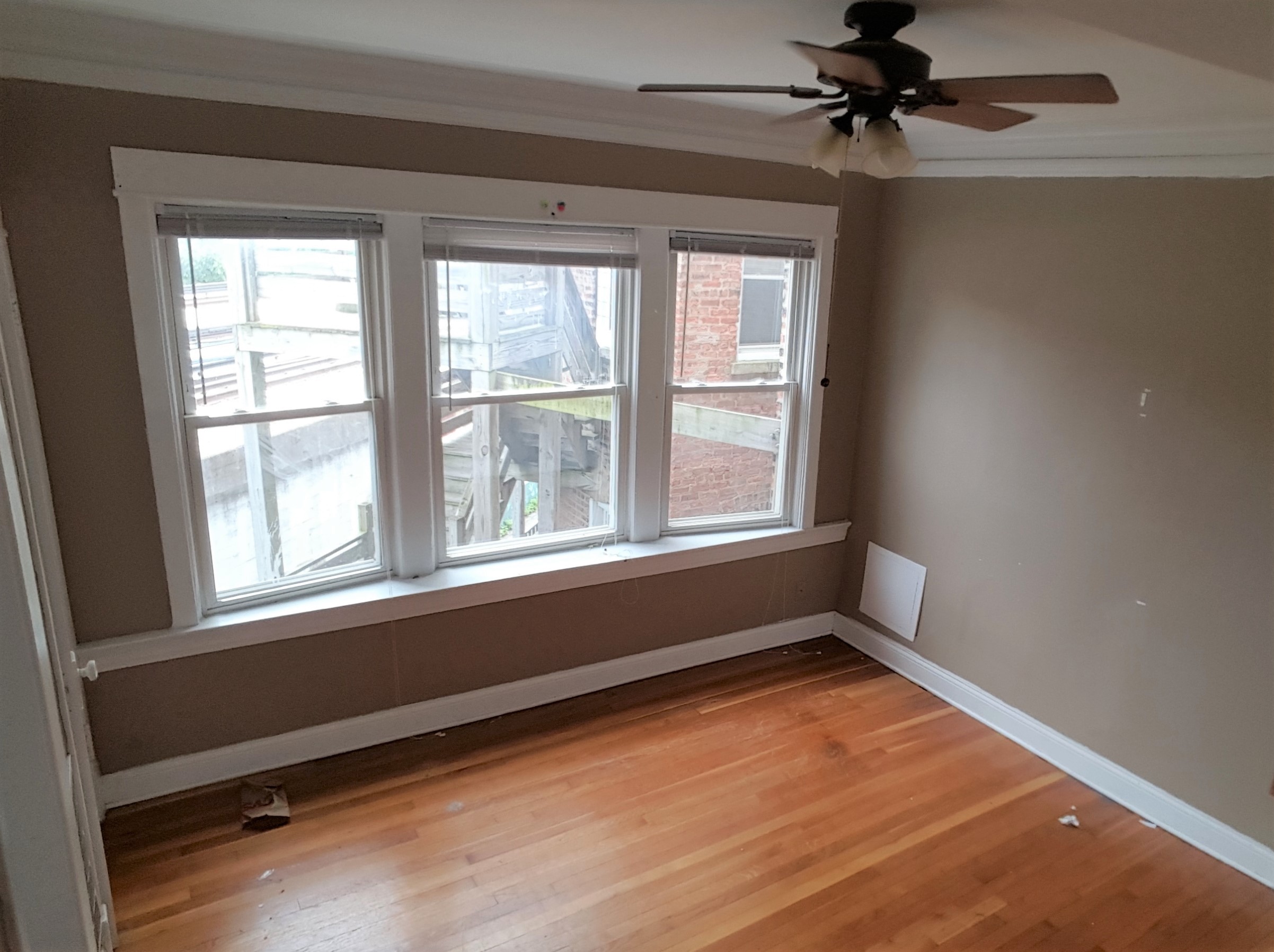 Image of  1304 W Albion #2