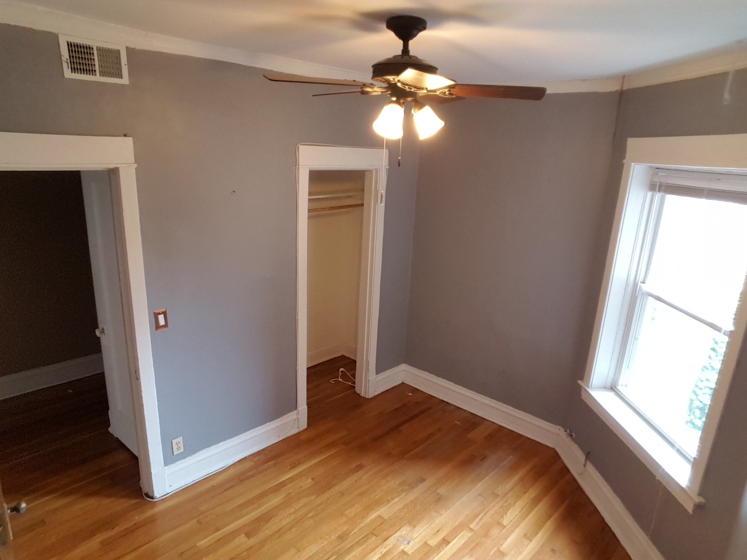 Image of  1304 W Albion #2