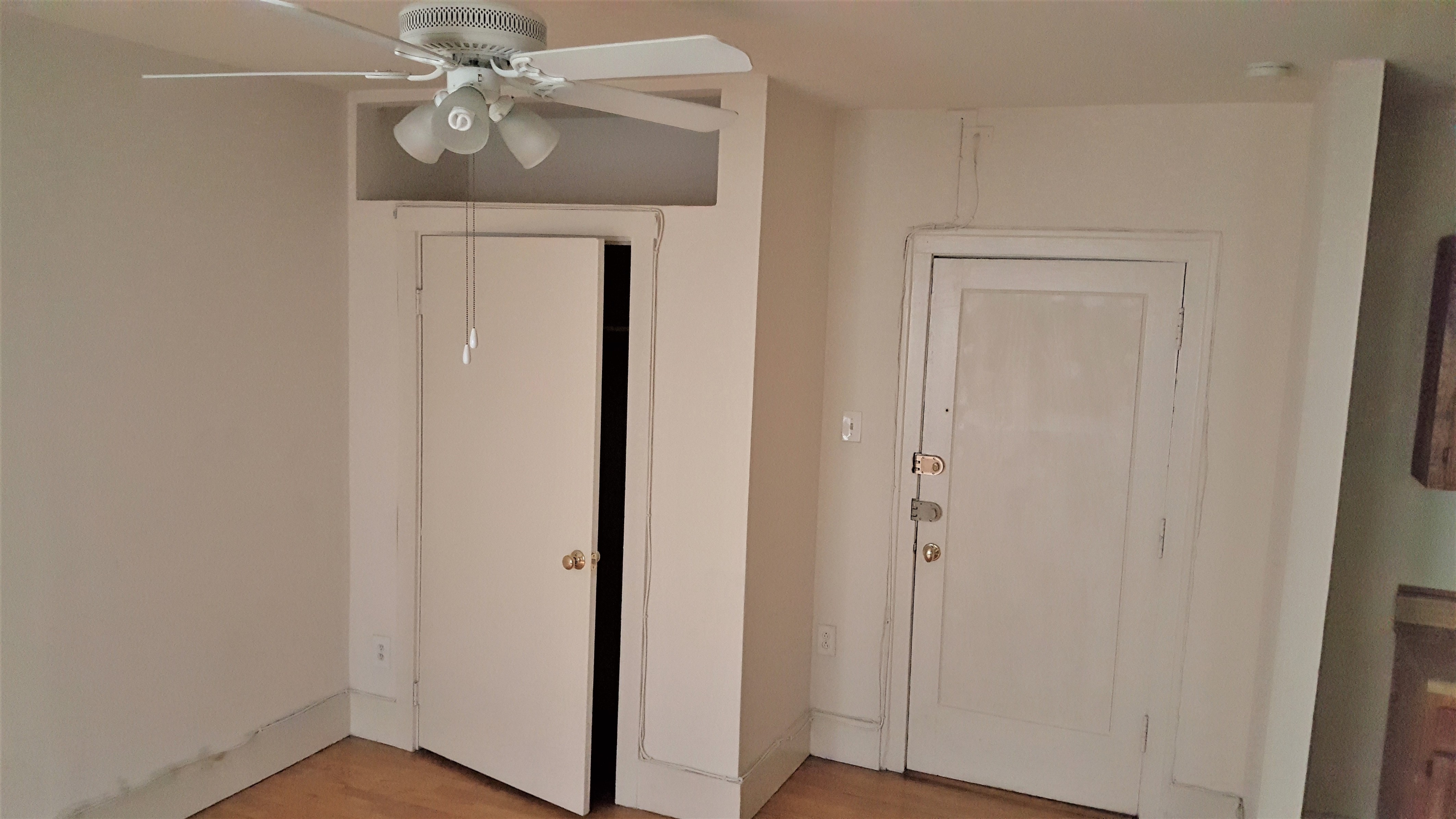 Image of  1100 W Roscoe #15