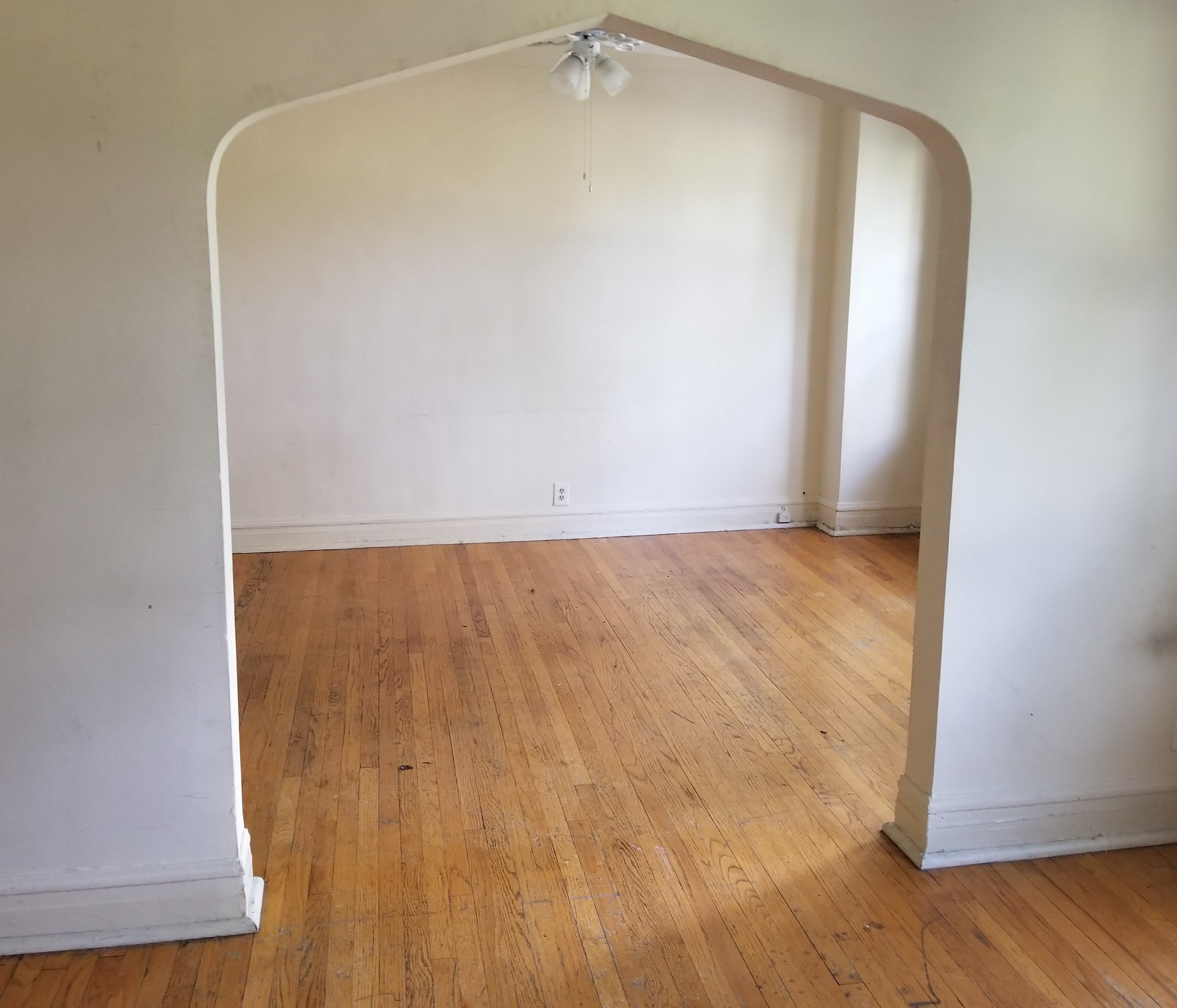 Image of  2039 W Wellington #1