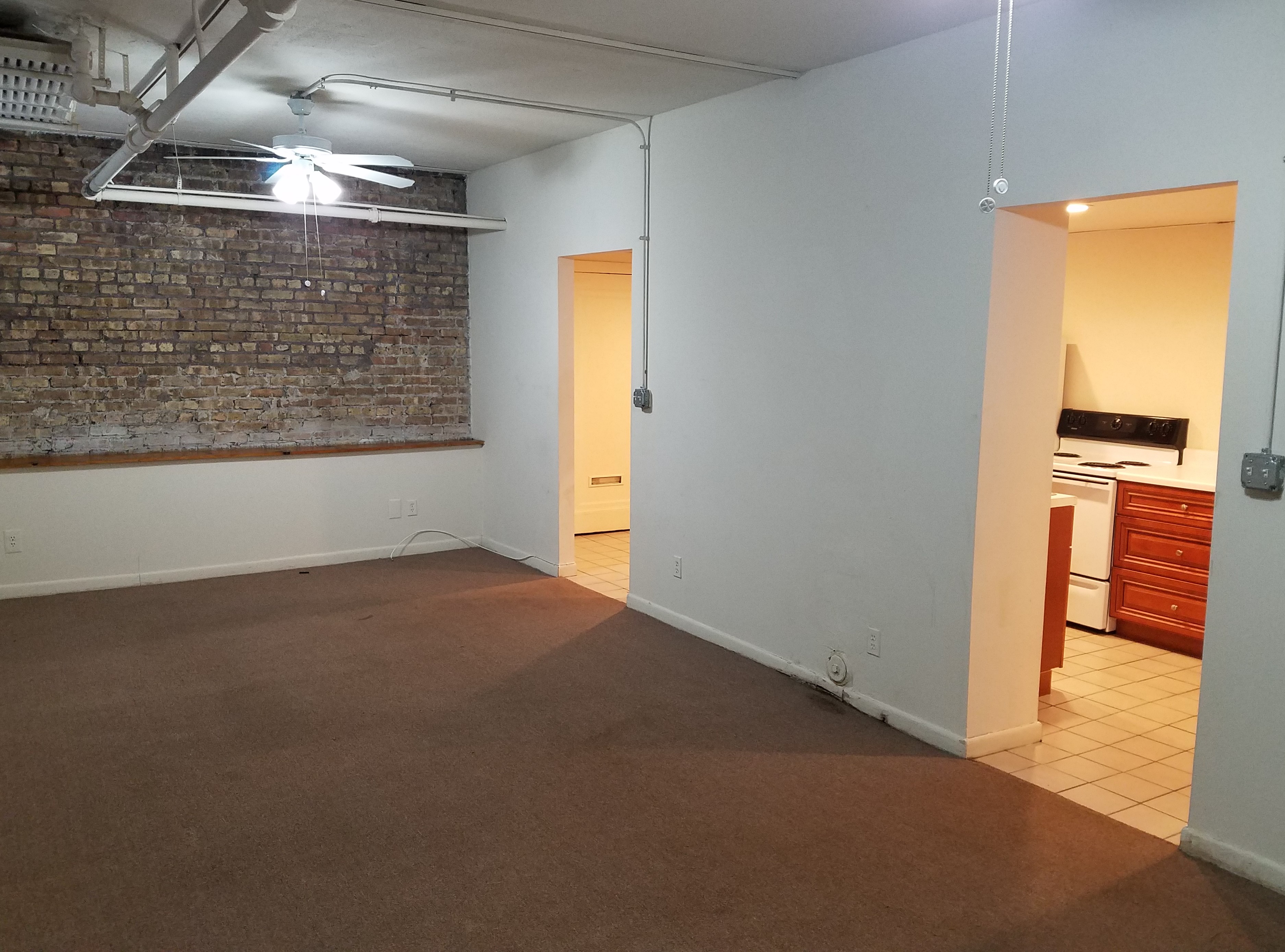 Image of  2958 N Seeley #B