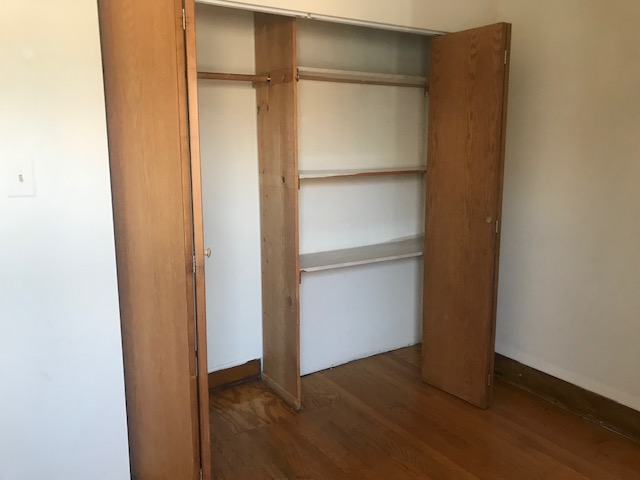 Image of  3454 N Bosworth #3