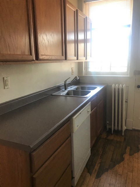Image of  3454 N Bosworth #3