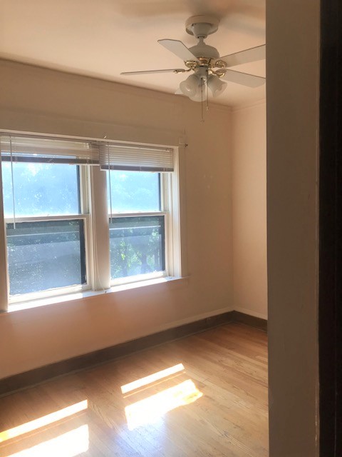 Image of  3454 N Bosworth #3