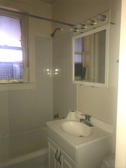 Image of  4907 N Glenwood #2A