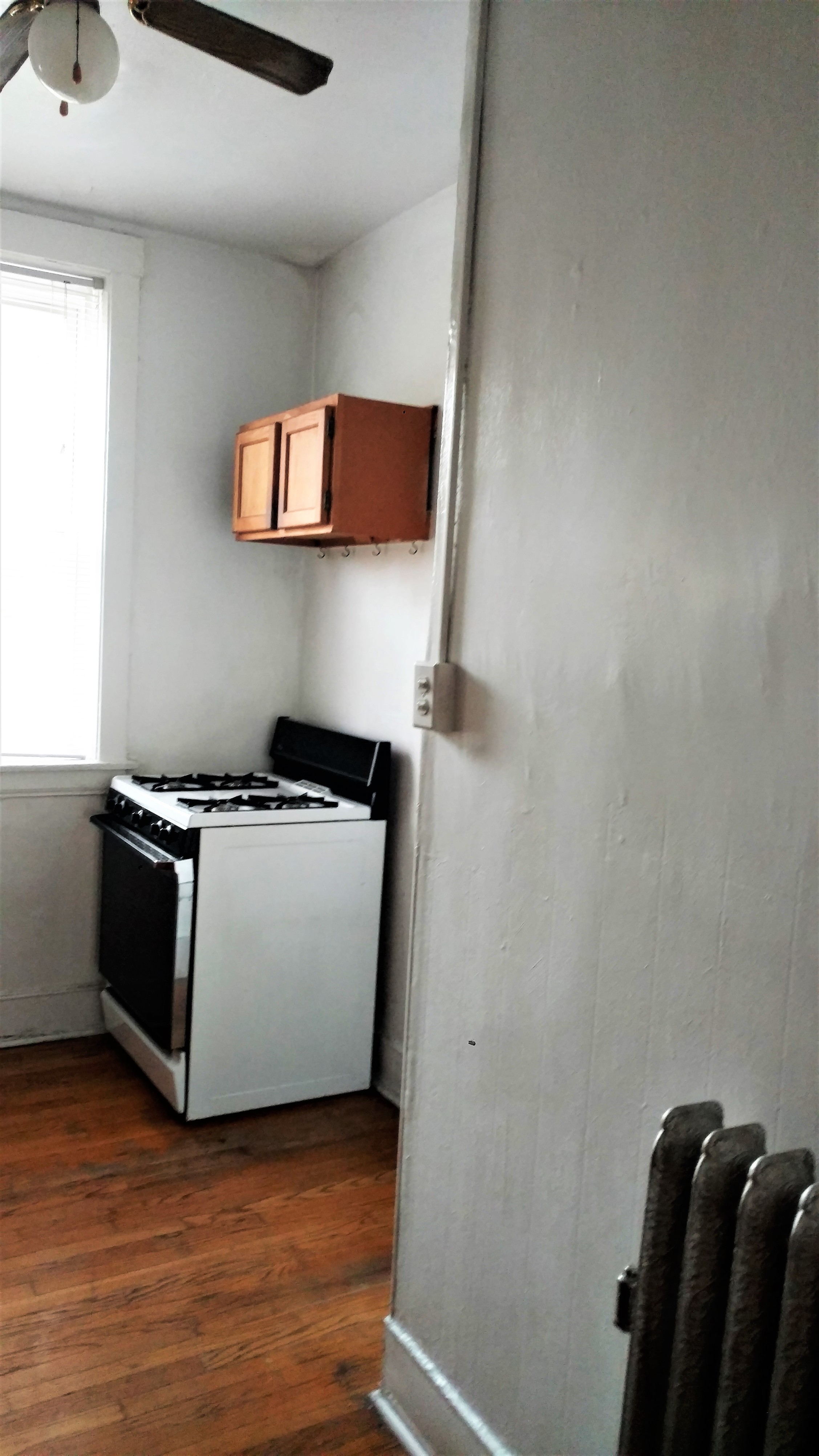Image of  6568 N Lakewood #3