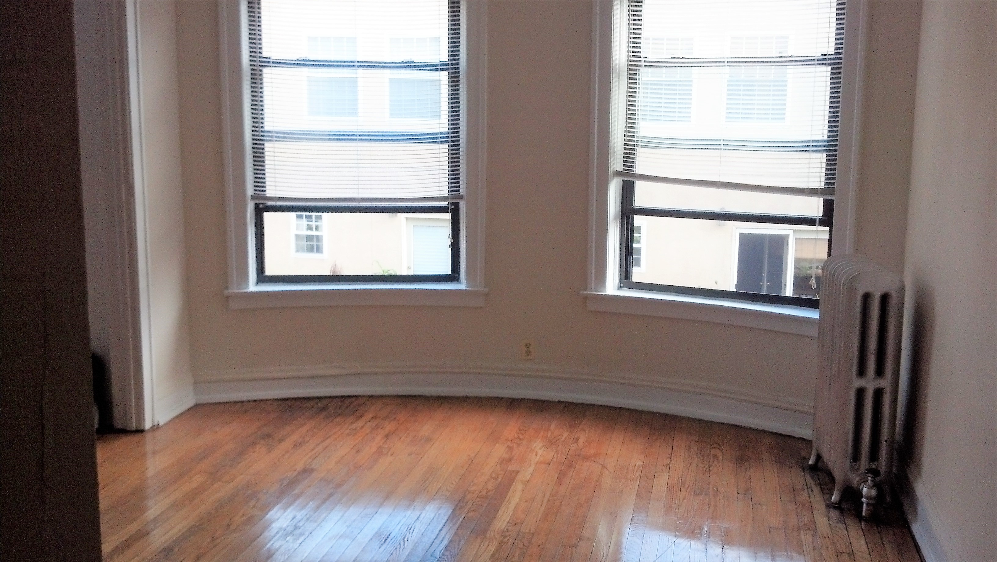 Image of  6812 N Lakewood #3A