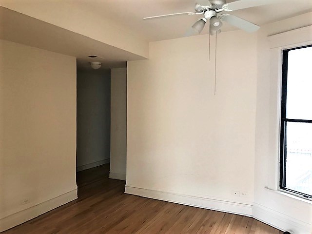 Image of  840 W Cornelia #2