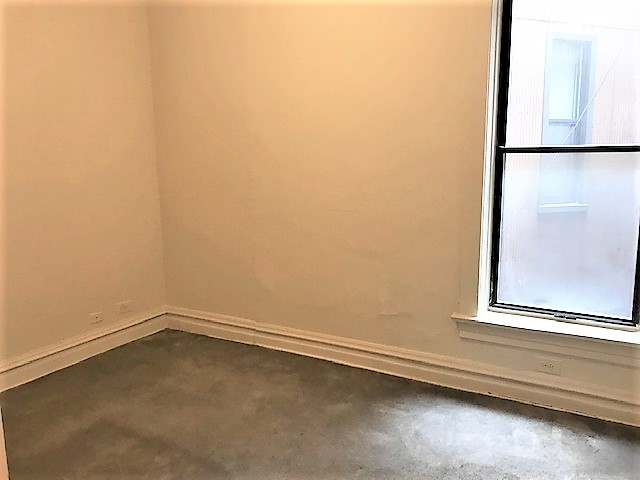 Image of  840 W Cornelia #2