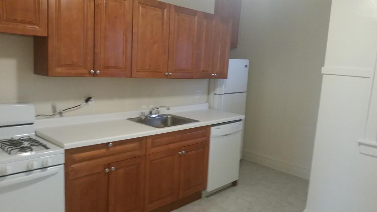 Image of  2035 W Wellington #2