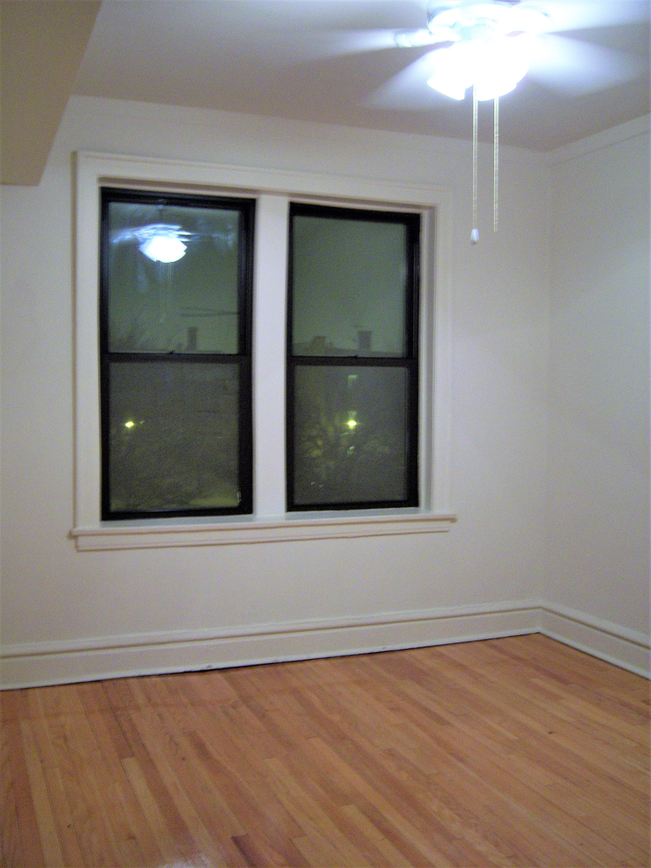 Image of  6655 N Ashland #3
