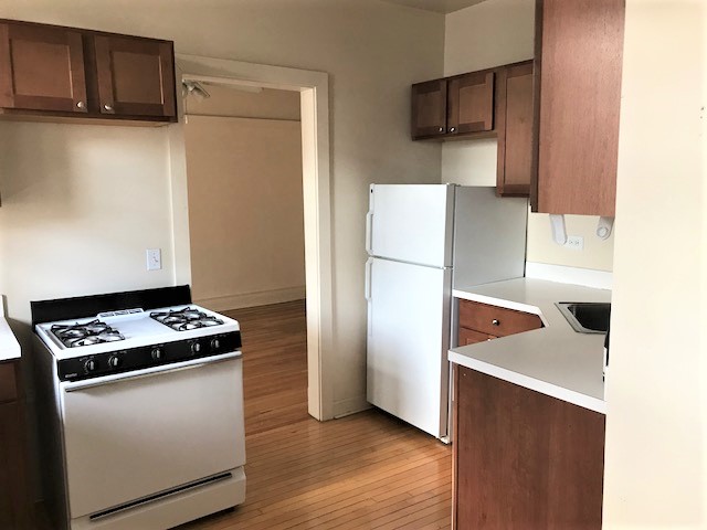 Image of  845 W Dakin #3