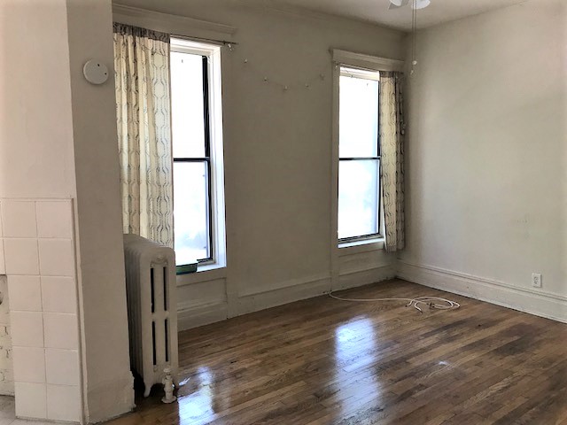 Image of  3500 N Reta #1