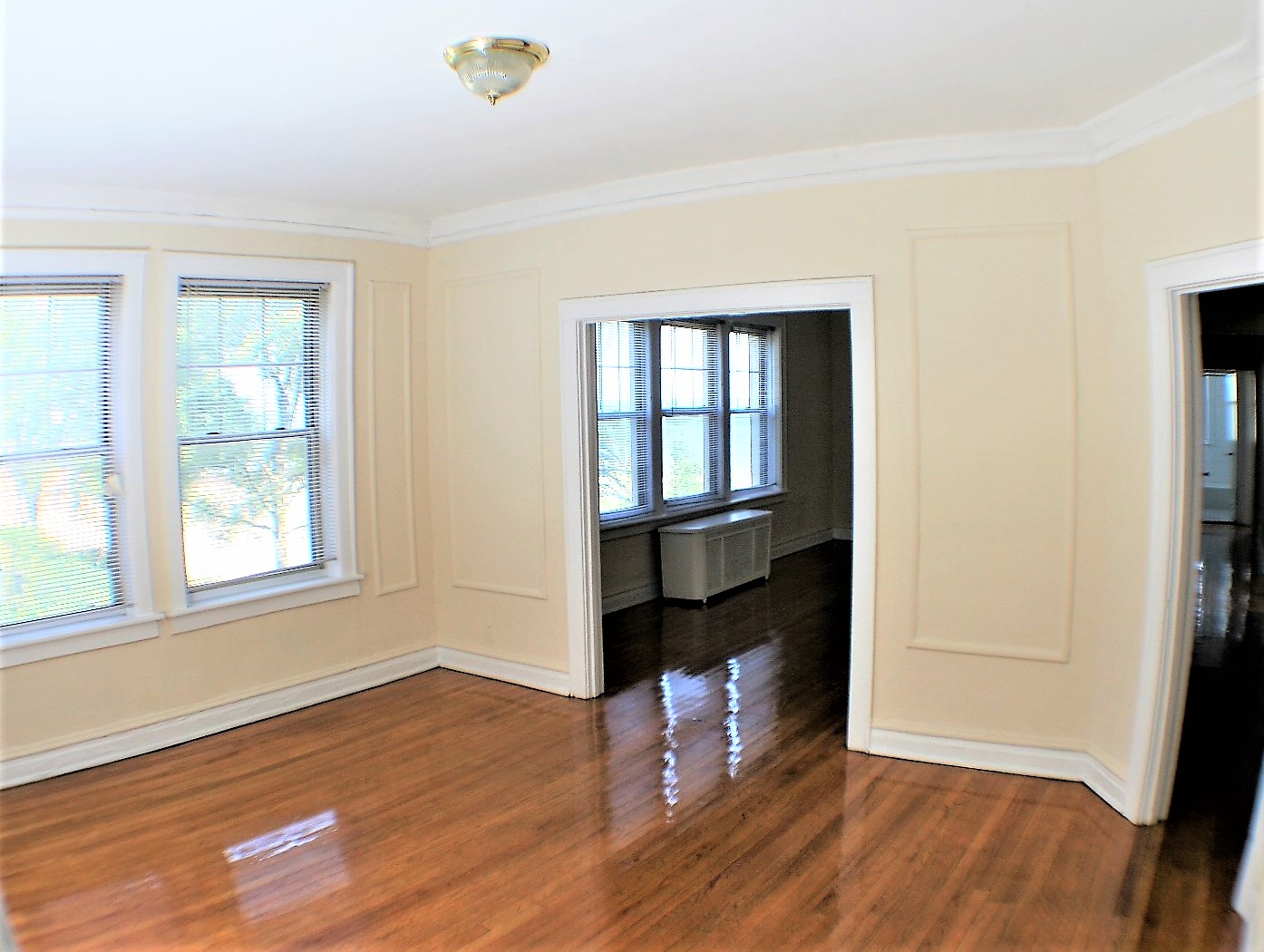 Image of  1037 W North Shore #2N