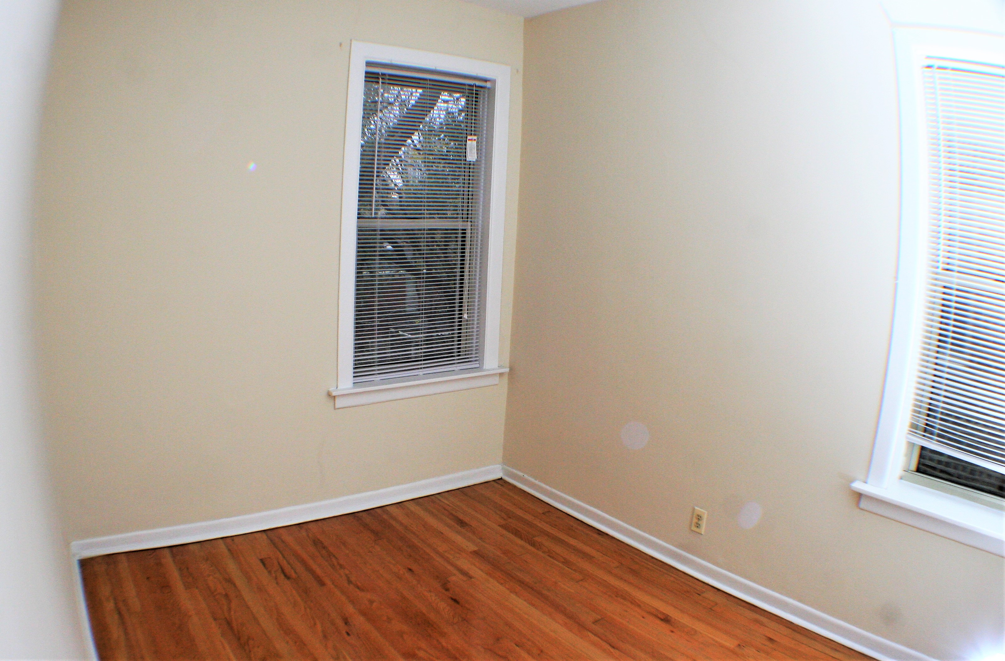 Image of  1037 W North Shore #2N