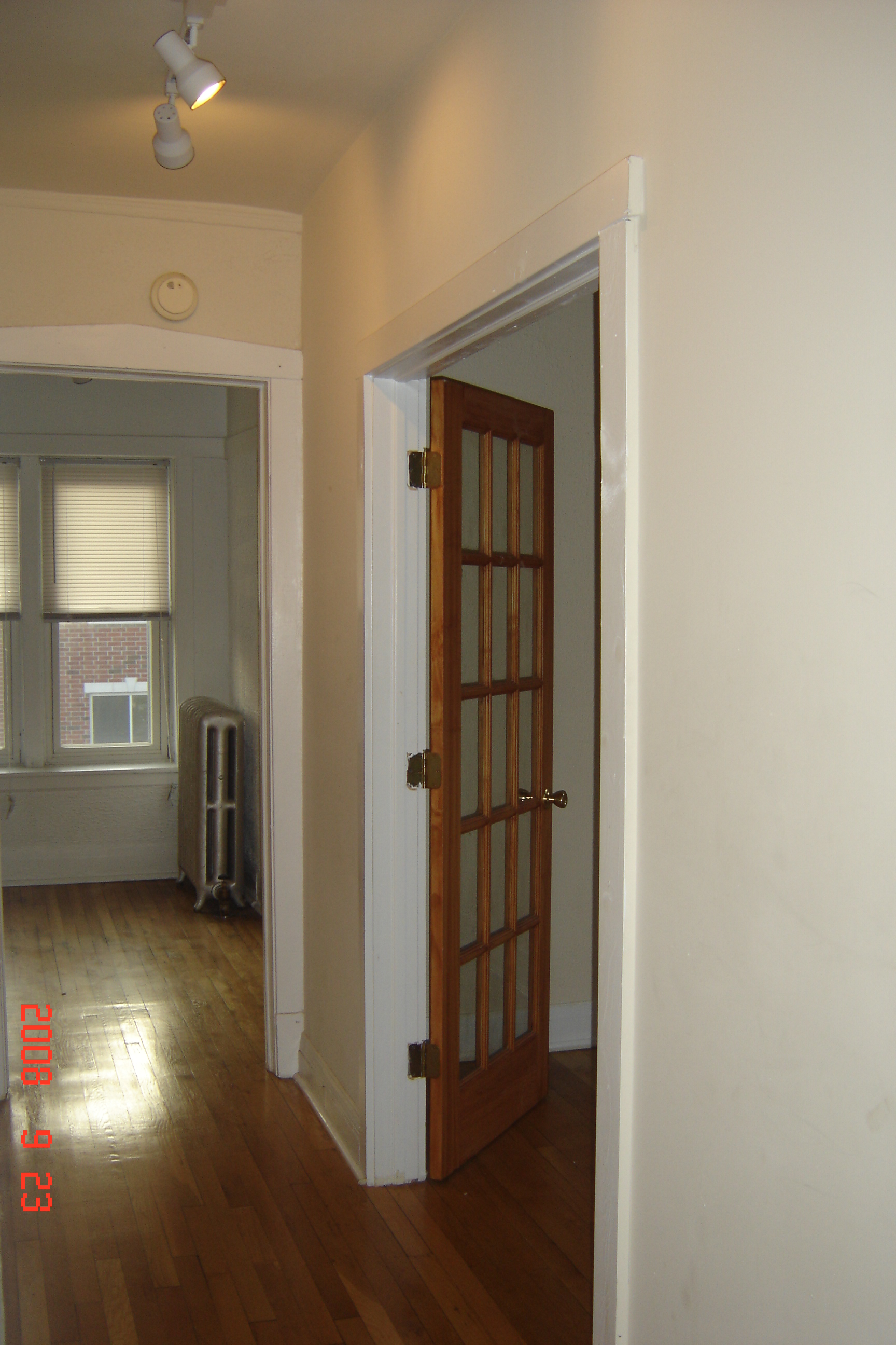 Image of  6536 N Lakewood #9