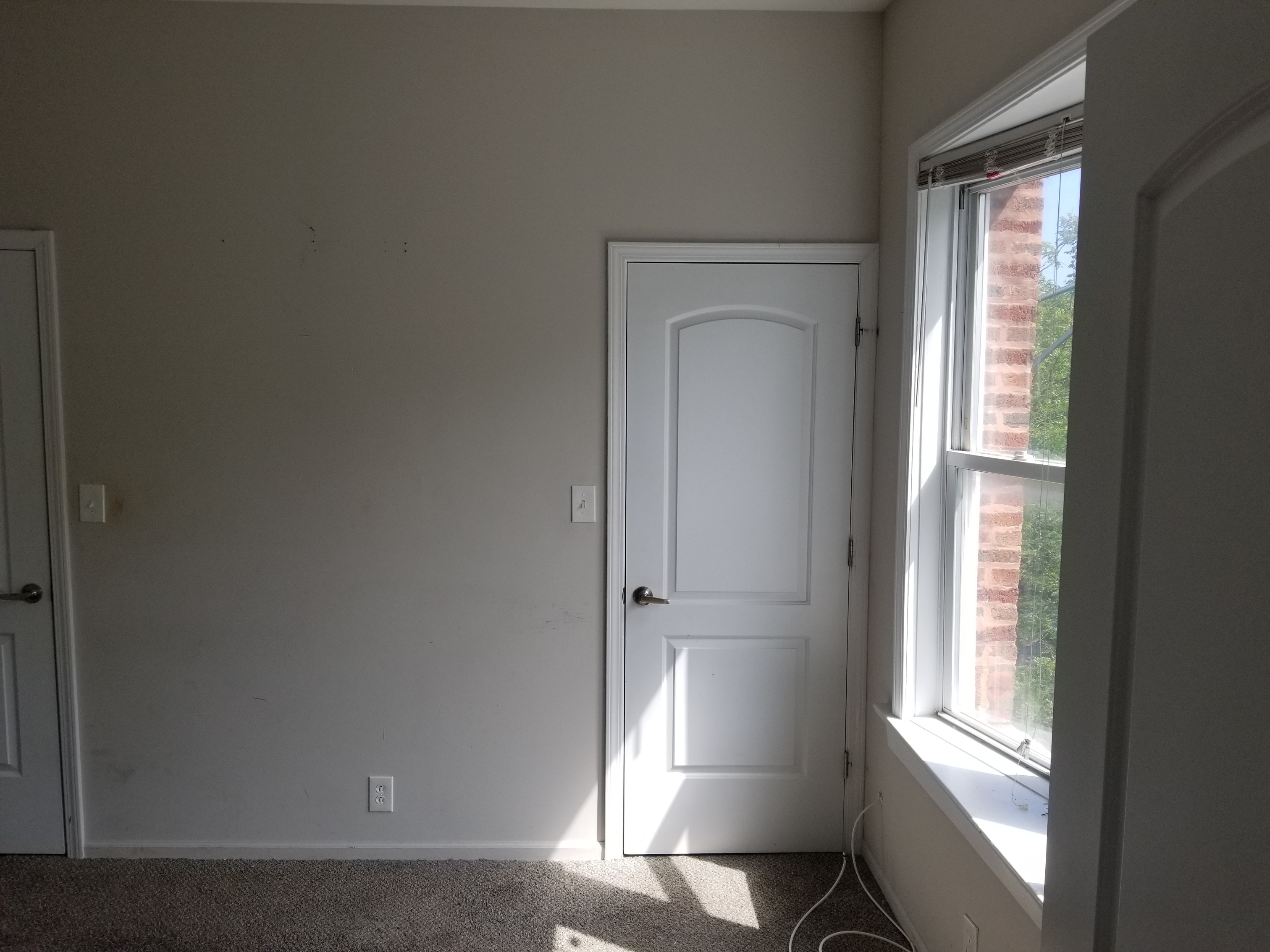 Image of  1250 W Montrose, #130