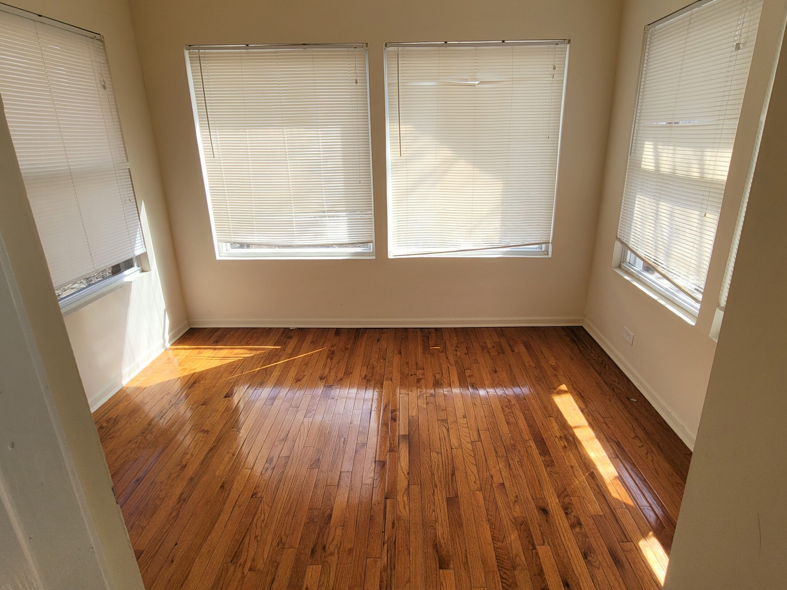 Image of  4400 N Magnolia, #330
