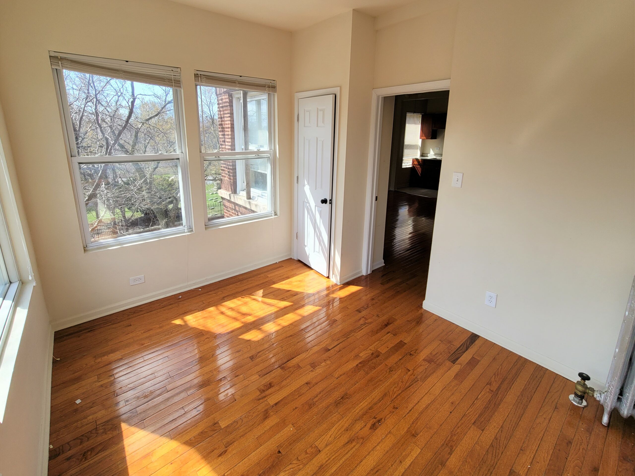 Image of  4400 N Magnolia, #330