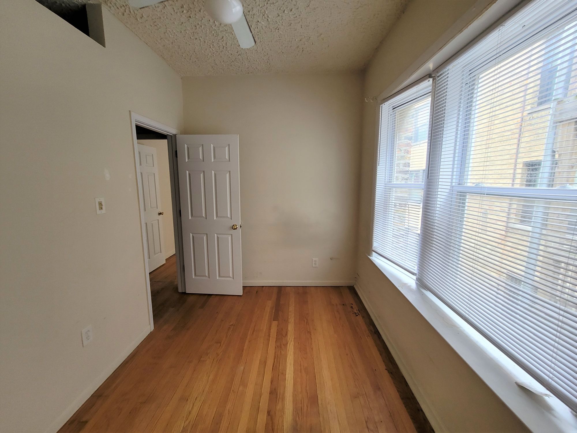 Image of  4400 N Magnolia, #621