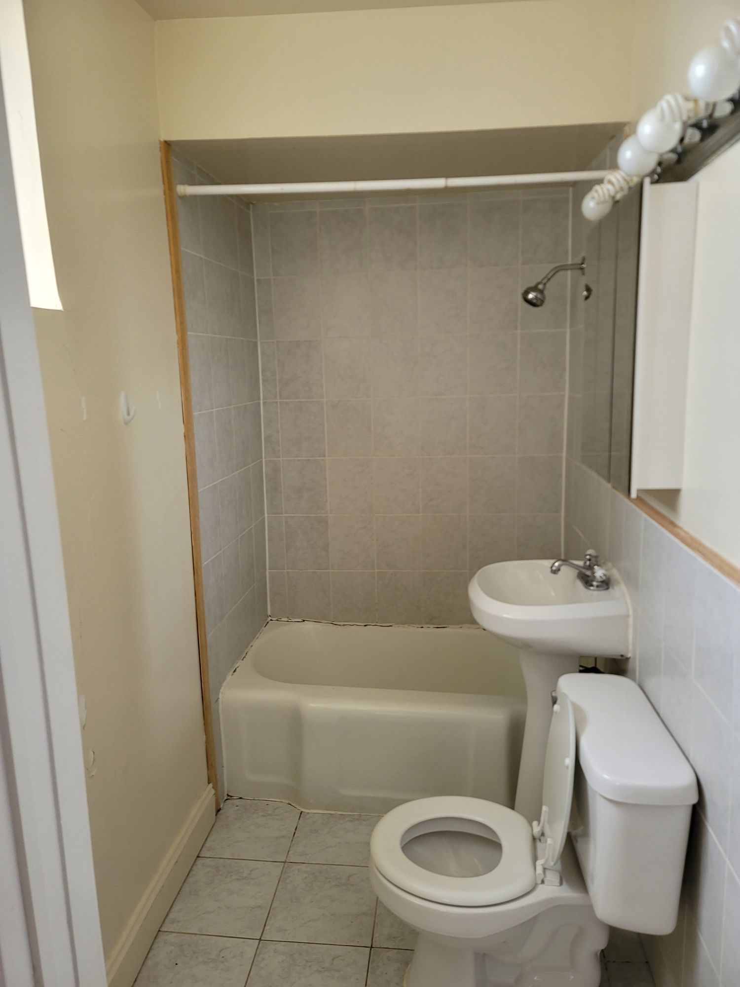 Image of  4400 N Magnolia, #621
