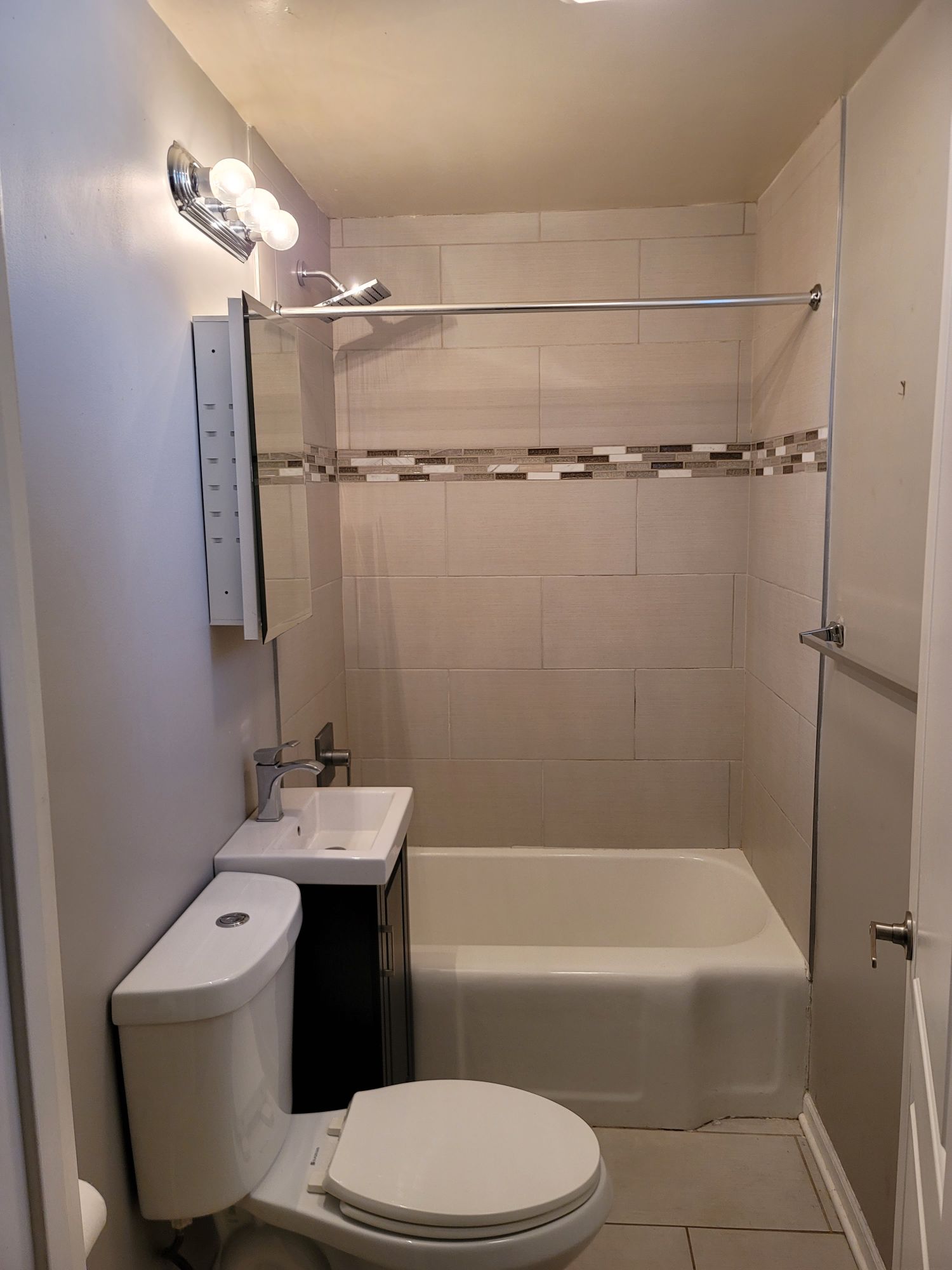 Image of  4406 N Magnolia, #511