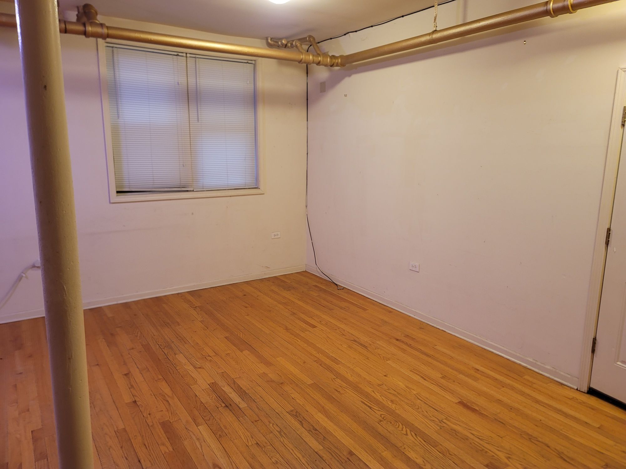 Image of  2950 N Seeley, #B